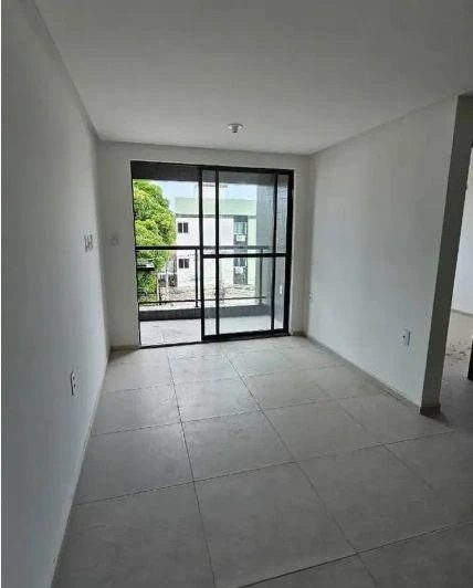 Apartamento térreo de 51 m² com 2 quartos e 2 vagas