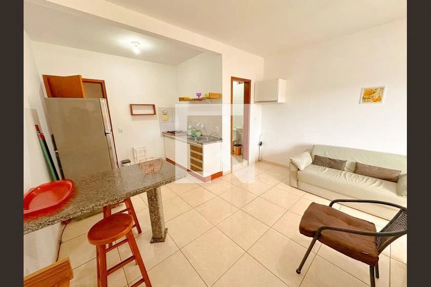 Furnished apartment, 40 m², with floor-to-ceiling windows — photo 16