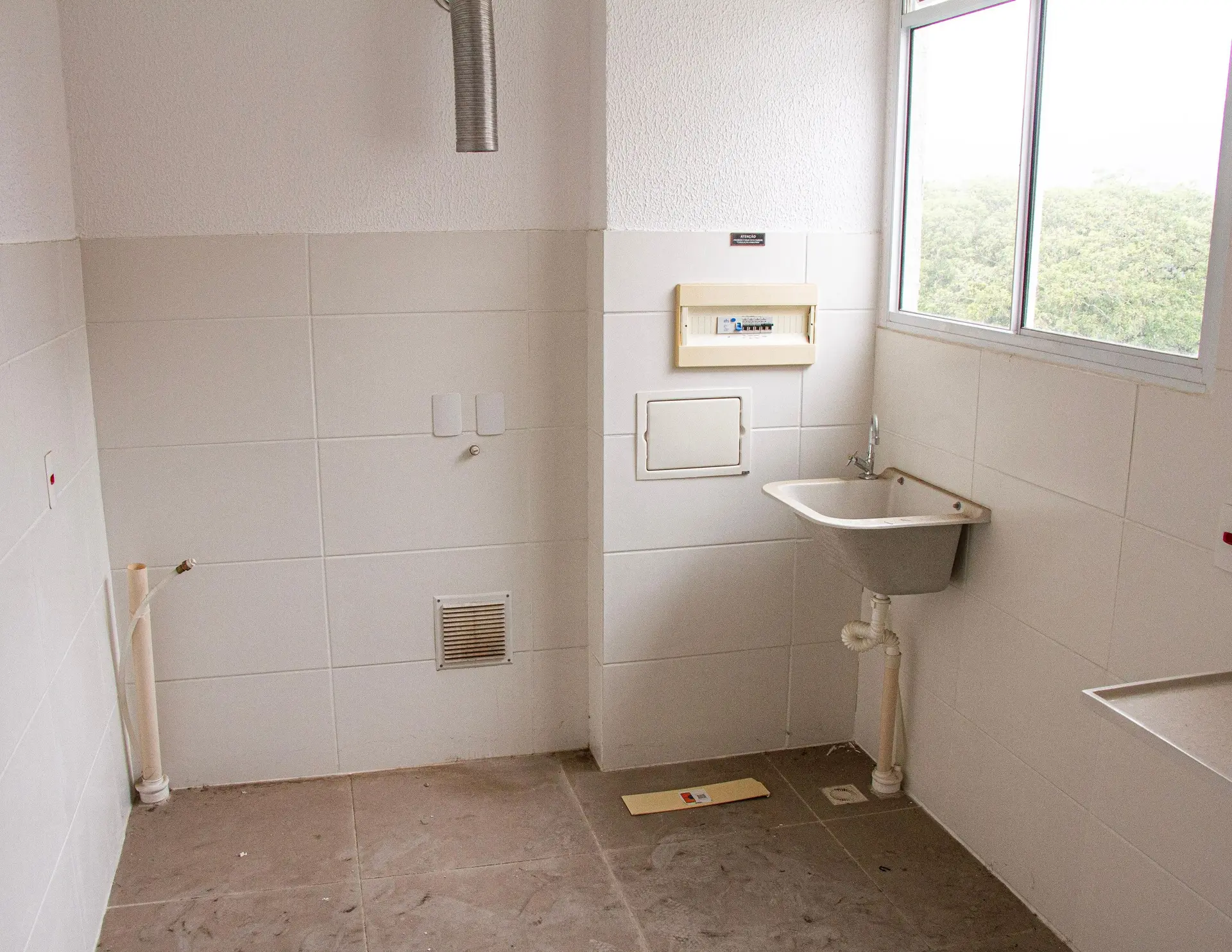 Rental apartment with 2 bedrooms, 1 bath, no parking — photo 5