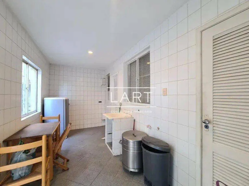 House with 5 bedrooms, 5 baths and separate kitchen — photo 17