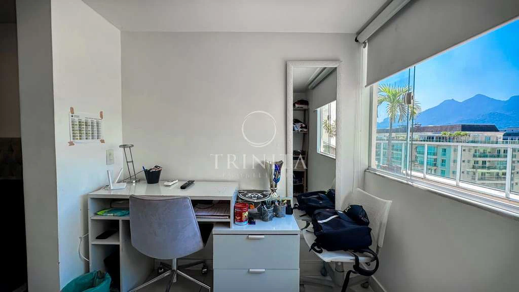 Furnished penthouse with 4 bedrooms, 200 m² and 3 parking — photo 7