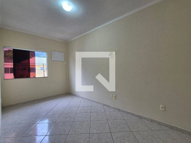 Будинок 180 м² з пральною машиною та балконом із грилем — photo 28