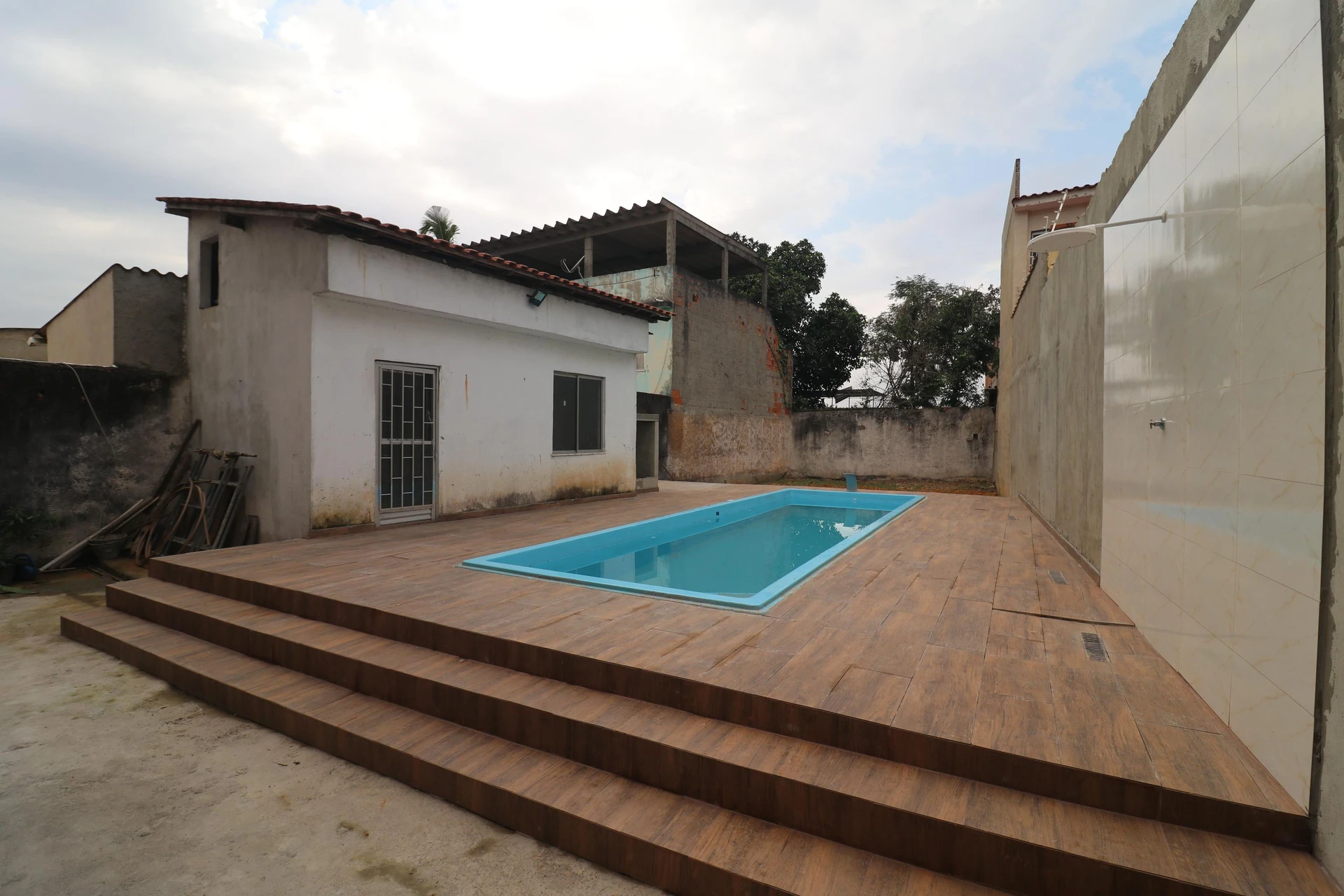House with 4 suites and 3 parking spaces with private garden — photo 18