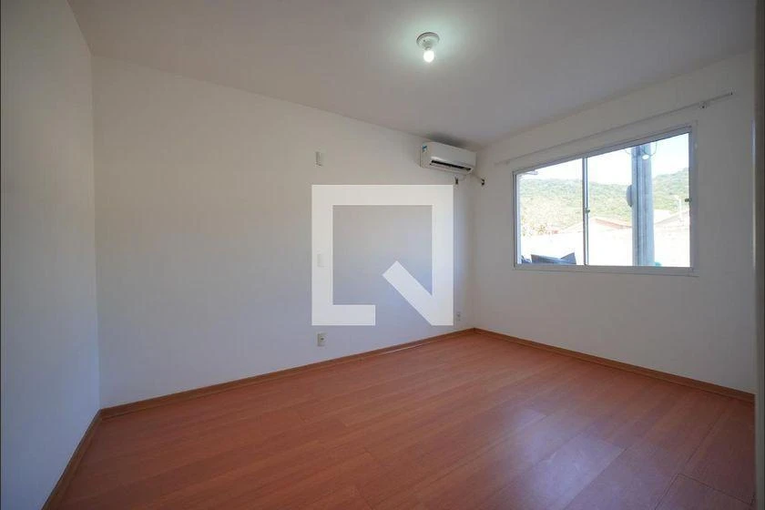 1-bedroom rental apartment with balcony and 49 m² — photo 3