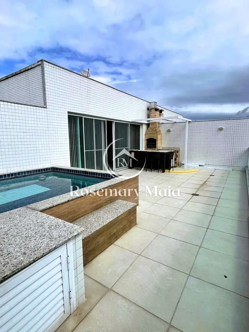 Apartamento mobiliado com 3 quartos, 5 banheiros e 3 vagas — photo 11
