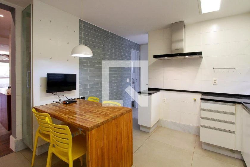 3-bedroom apartment with a home office in Rio de Janeiro — photo 25