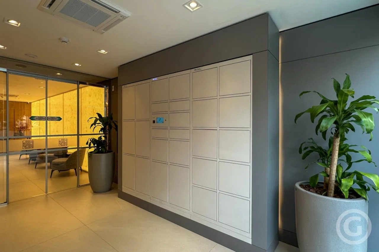 Home office in a 2-bedroom apartment, 60 m² — photo 5