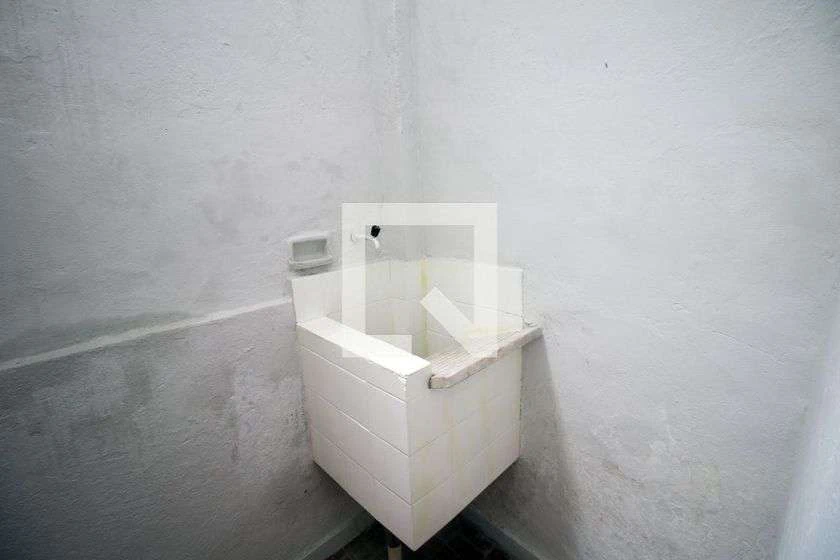 Casa sem mobília com 1 quarto e jardim privativo — photo 14