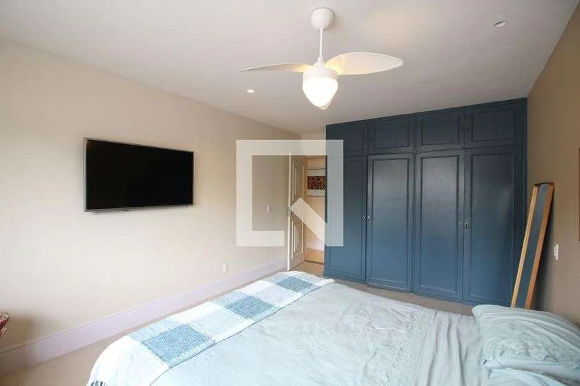 Rental penthouse with 4 bedrooms and terrace — photo 12