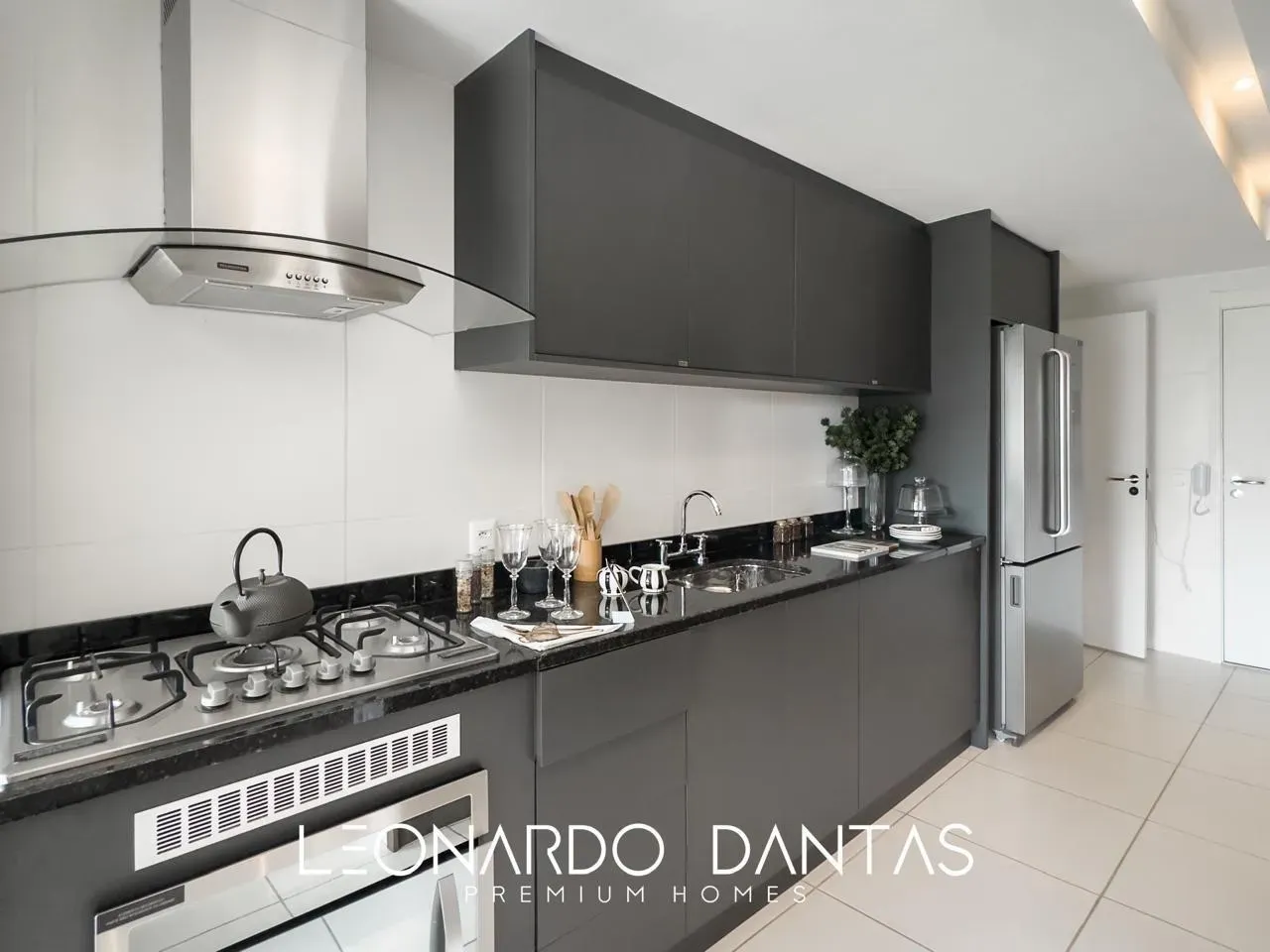 Furnished apartment with a closed kitchen and 4 bedrooms — photo 20