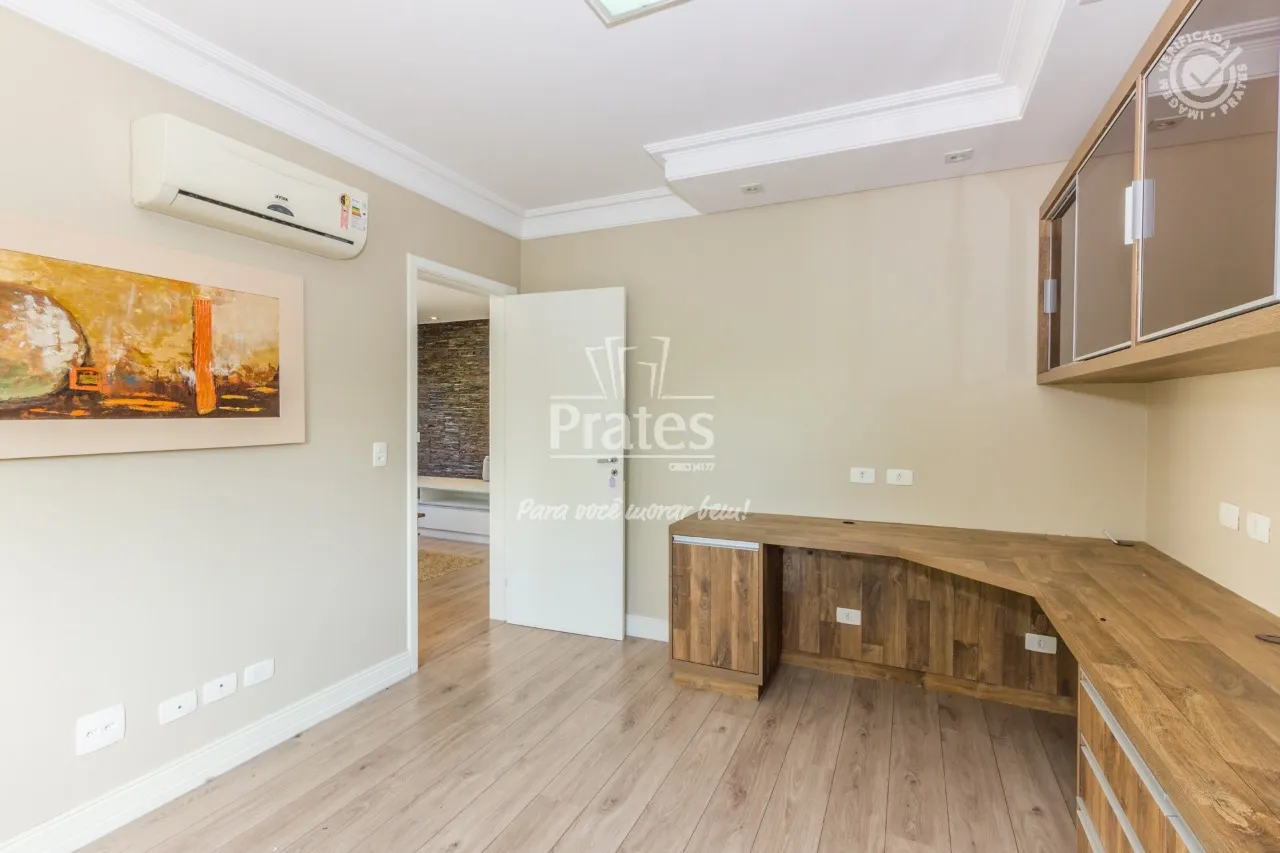 Rental house with 3 bedrooms and a private garden — photo 21