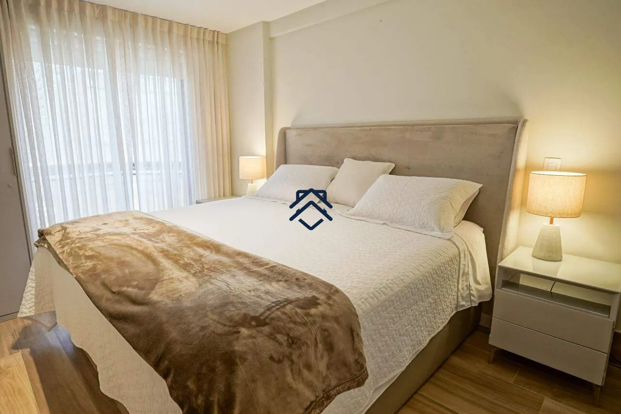 Furnished apartment with 2 bedrooms and a balcony — photo 6