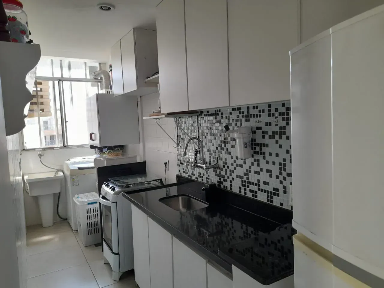 2-bedroom apartment with 3 bathrooms and parking space — photo 41