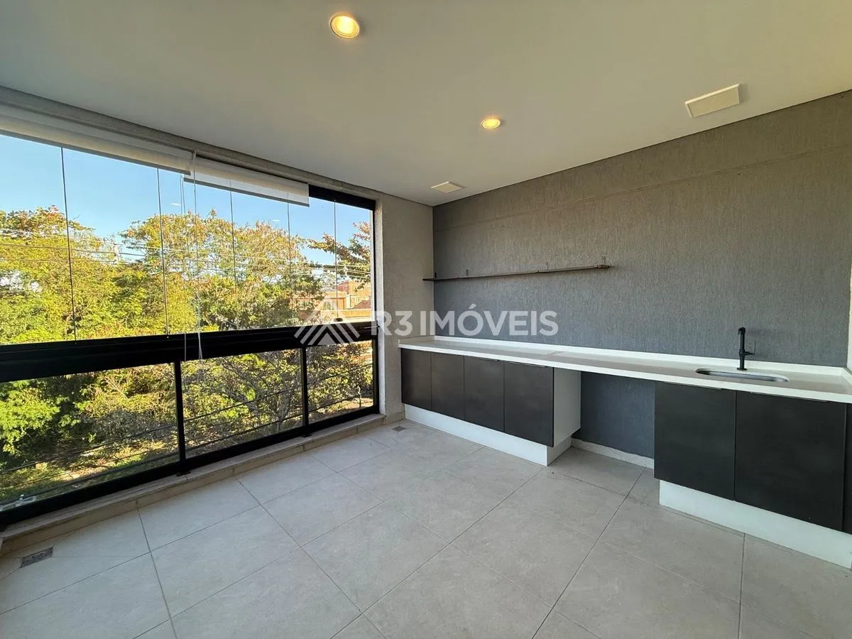 3-bedroom apartment with a closed gas kitchen — photo 6