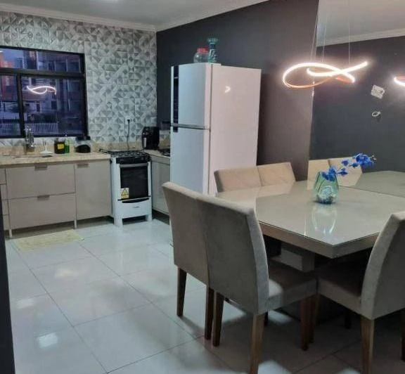 Apartamento amueblado con 2 dormitorios y 2 baños