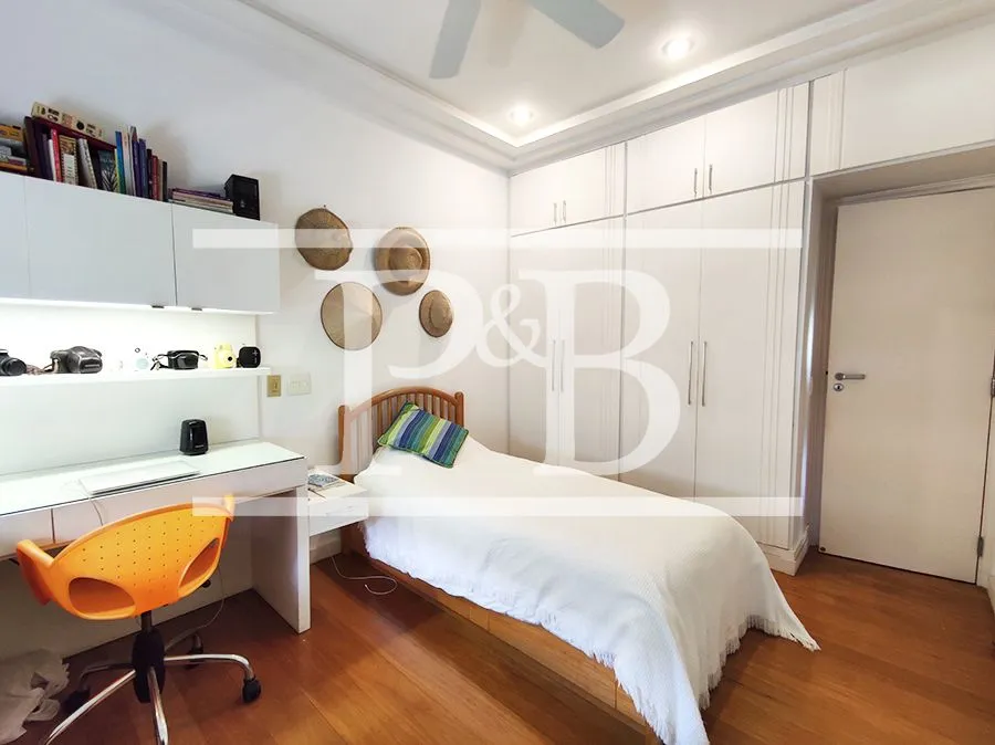 Apartamento amueblado 230 m² con 4 dormitorios y 2 plazas — photo 26
