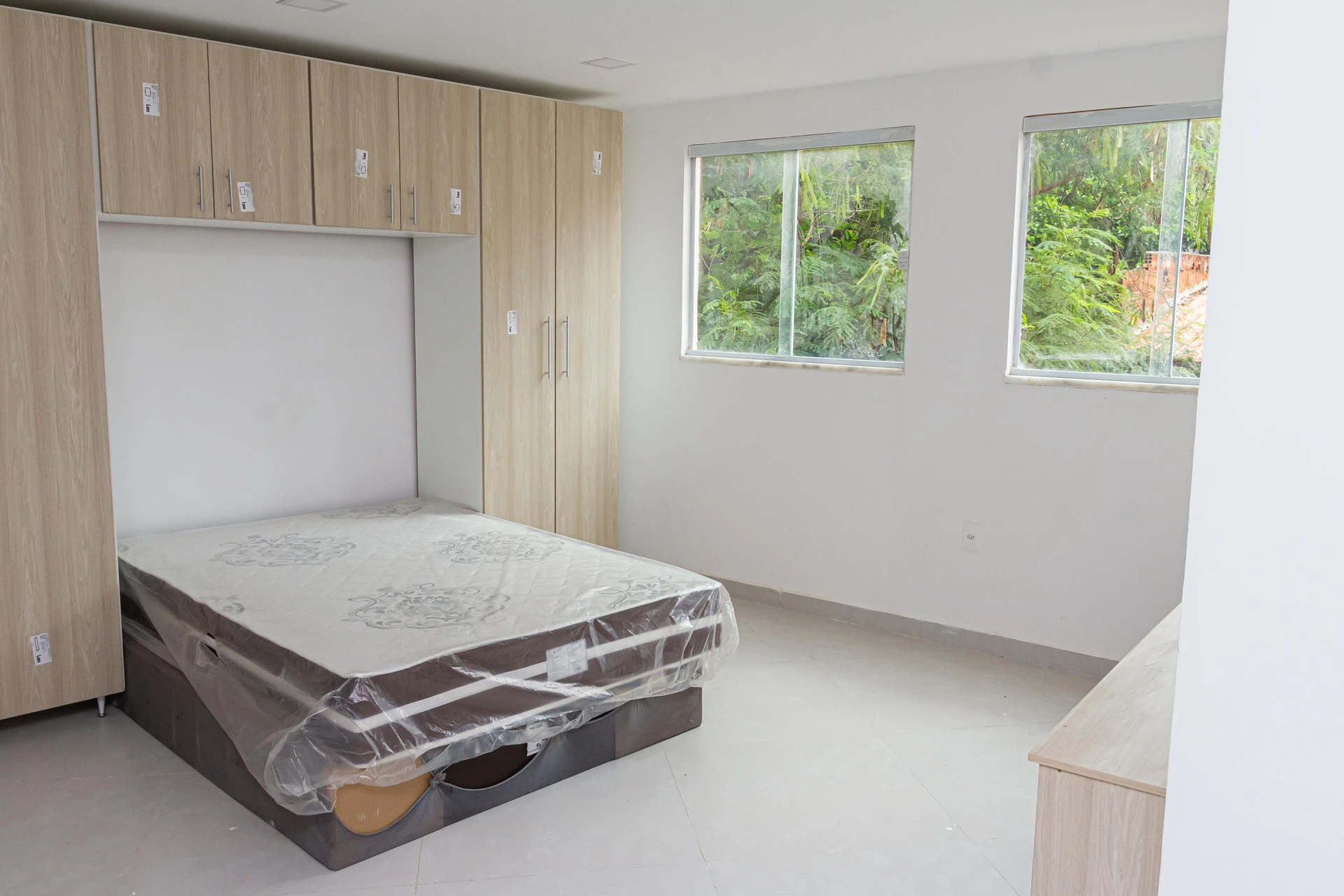 Estudio sin amueblar con 1 dormitorio y 1 baño — photo 3