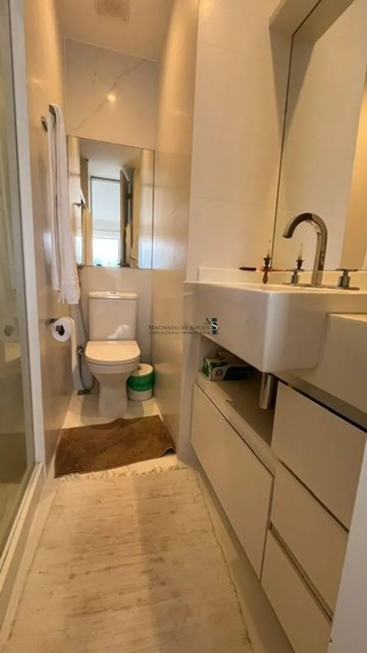 Furnished 1-bedroom apartment with 2 bathrooms and 50 m² — photo 10