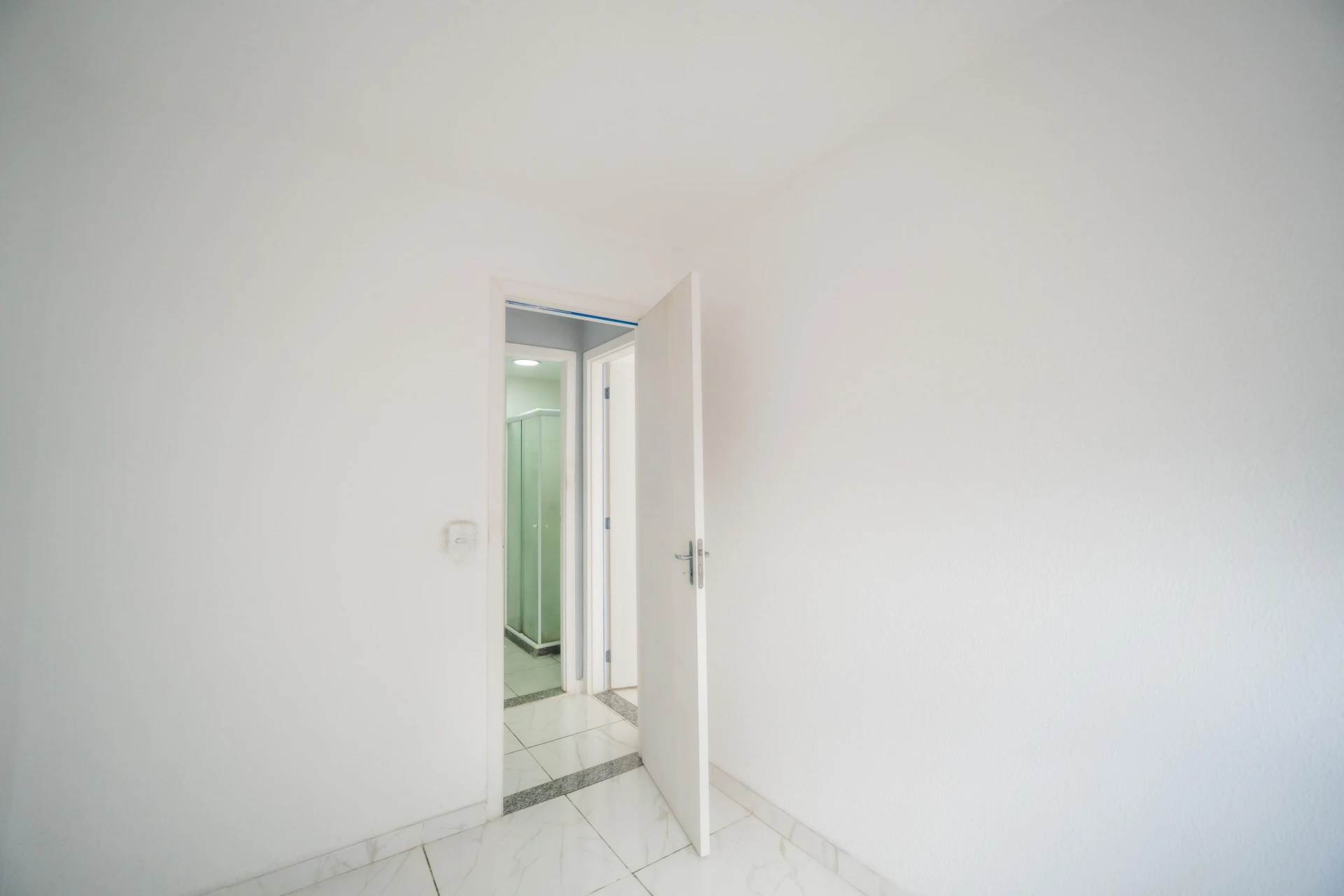 2-bedroom apartment with 1 bathroom and 1 parking spot — photo 7