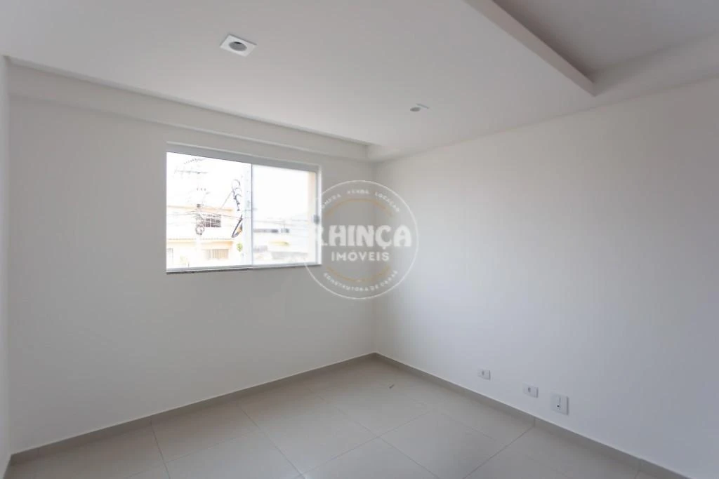 2-bedroom apartment with a grill on the balcony — photo 9