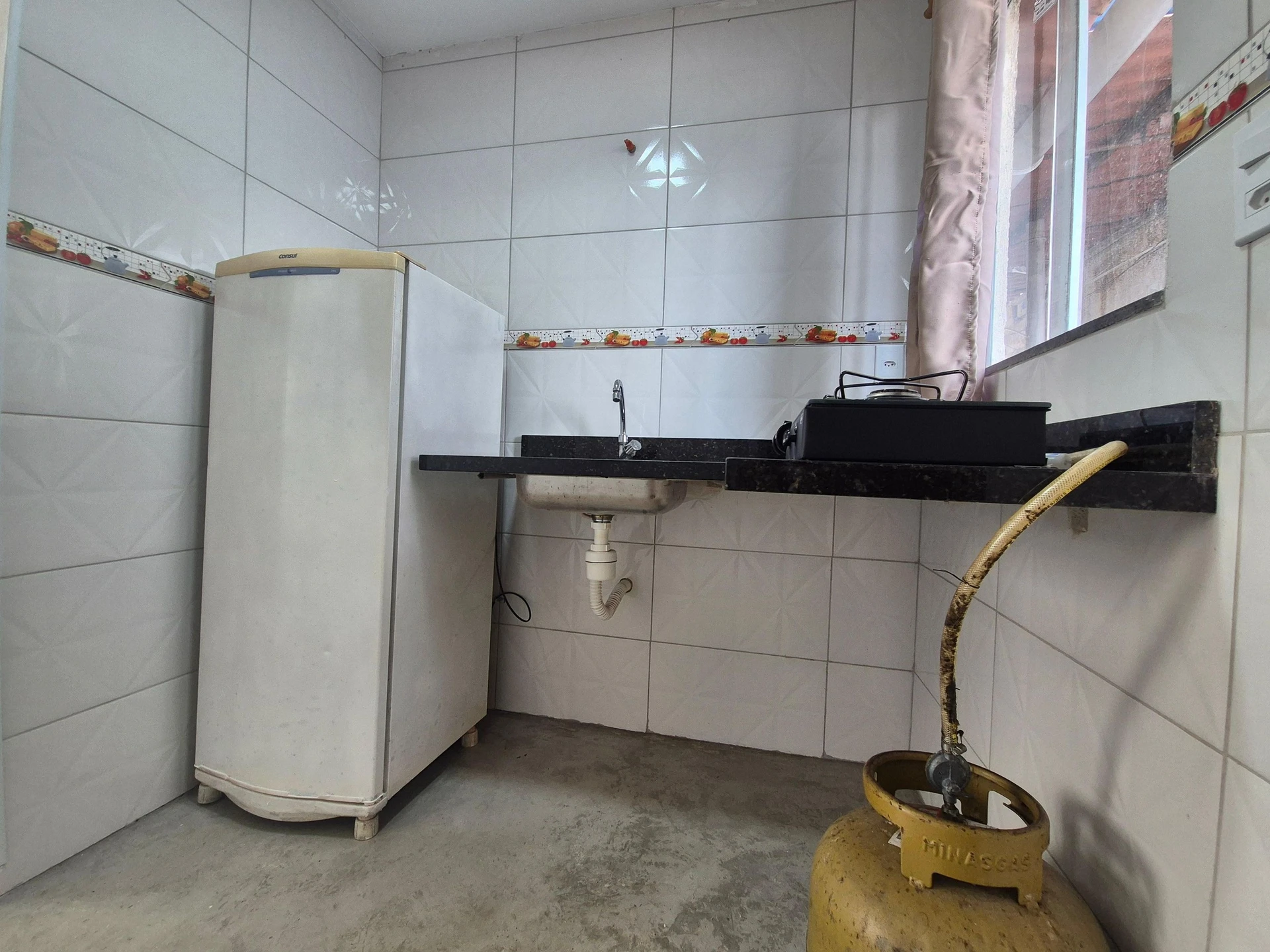 Home office in a one-bedroom apartment, 30 m² — photo 2