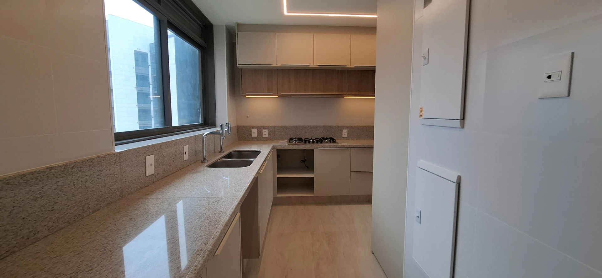 Apartamento com janelas do piso ao teto, Barra da Tijuca — photo 15