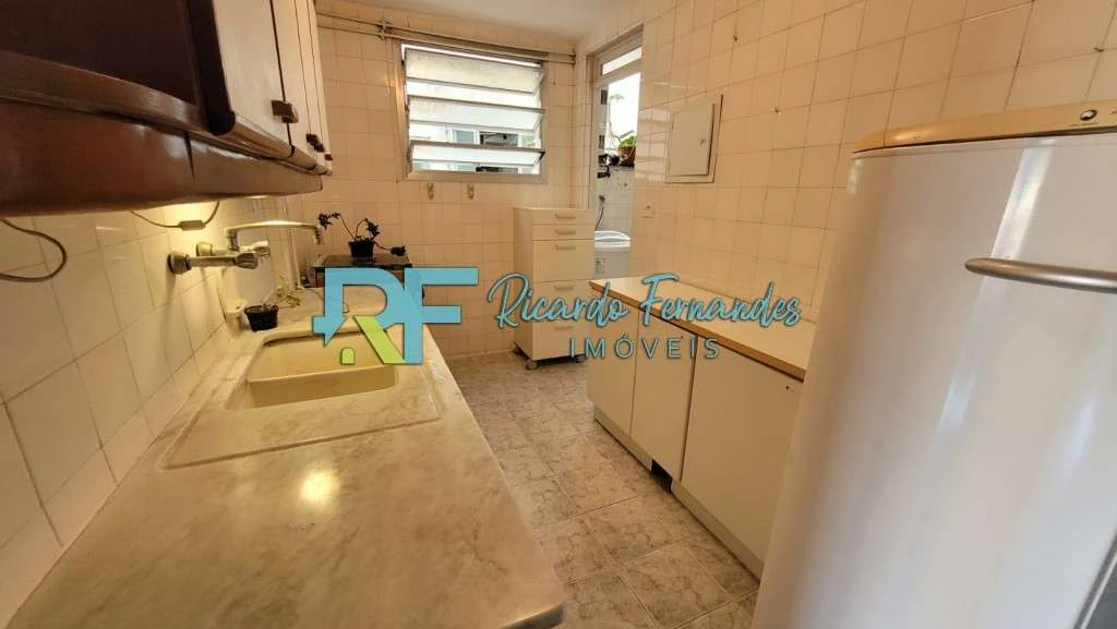 98 m² apartment with 2 bedrooms and 3 bathrooms — photo 28