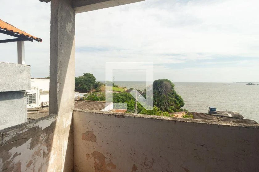 Furnished 1-bedroom house with 57 m² and no parking — photo 3