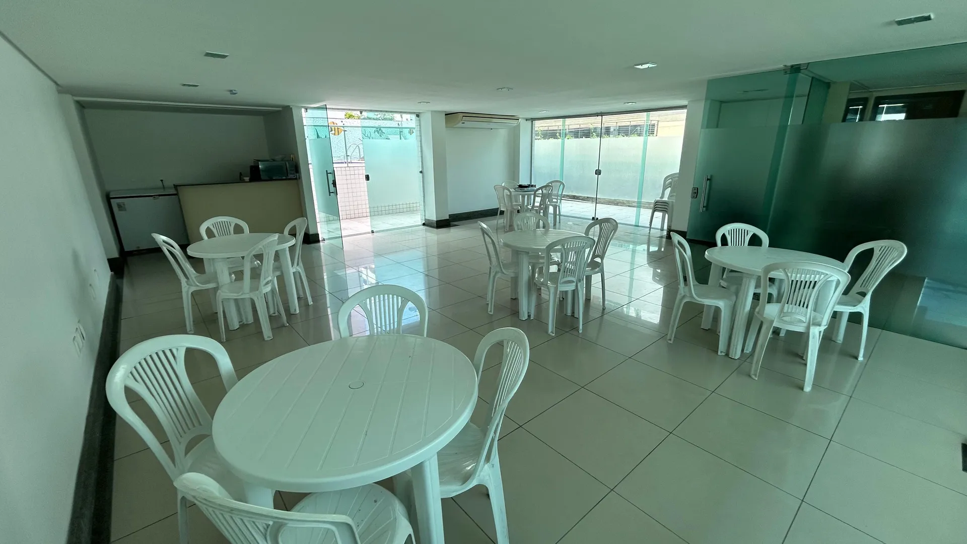 Apartamento com 3 quartos e suíte em 80 m² — photo 17