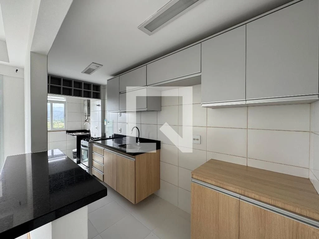 Furnished apartment, 84 m², with a grill on the balcony — photo 2