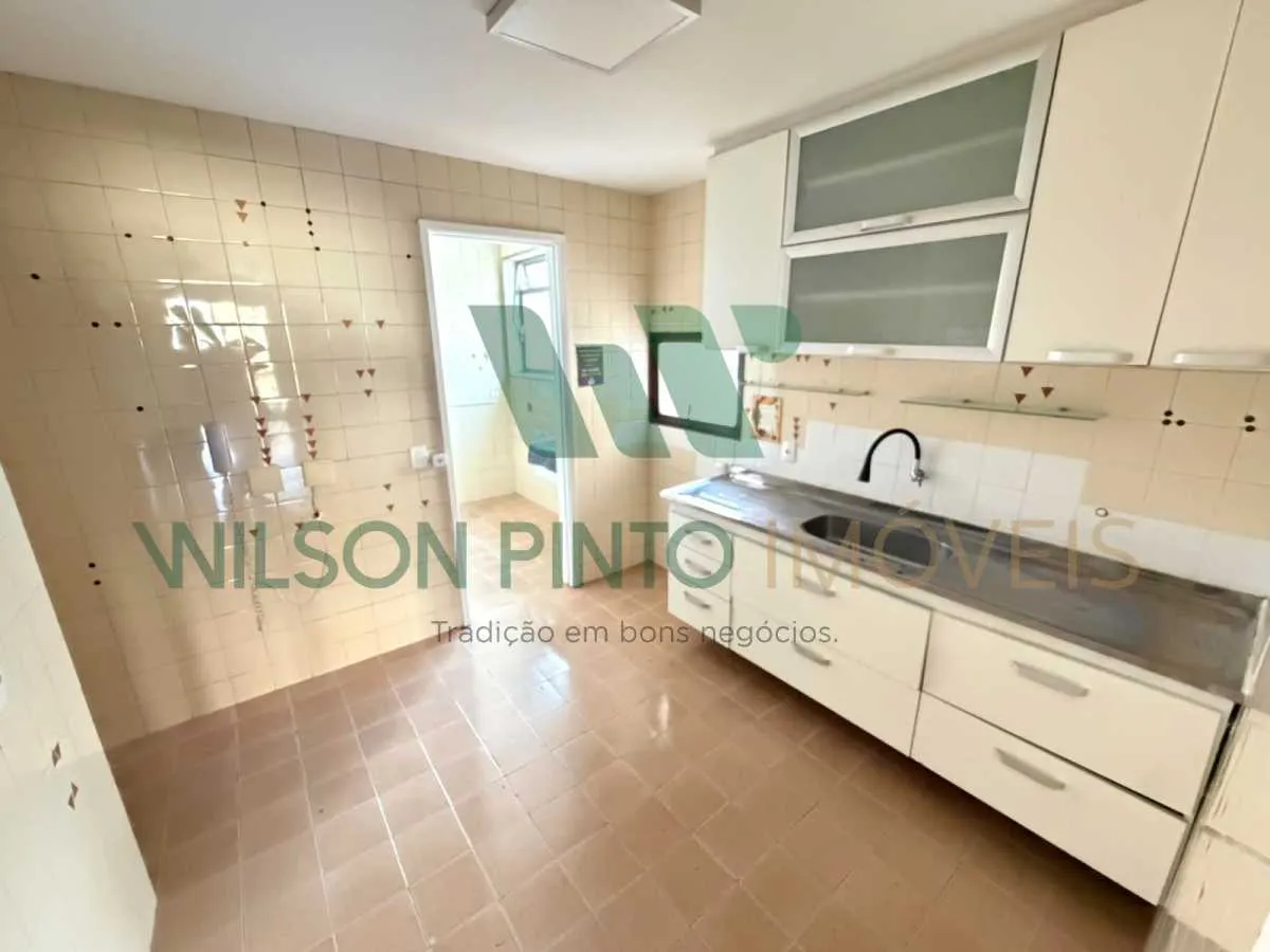 2-bedroom apartment with a mountain view in Rio de Janeiro — photo 6