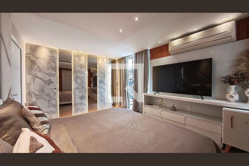 House, 430 m², with a private pool — photo 4
