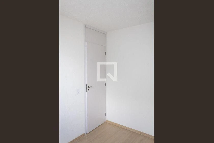 Unfurnished 2-bedroom apartment with an open-air pool — photo 45