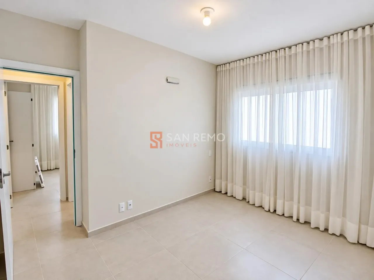 2-bedroom apartment with a washing machine — photo 6