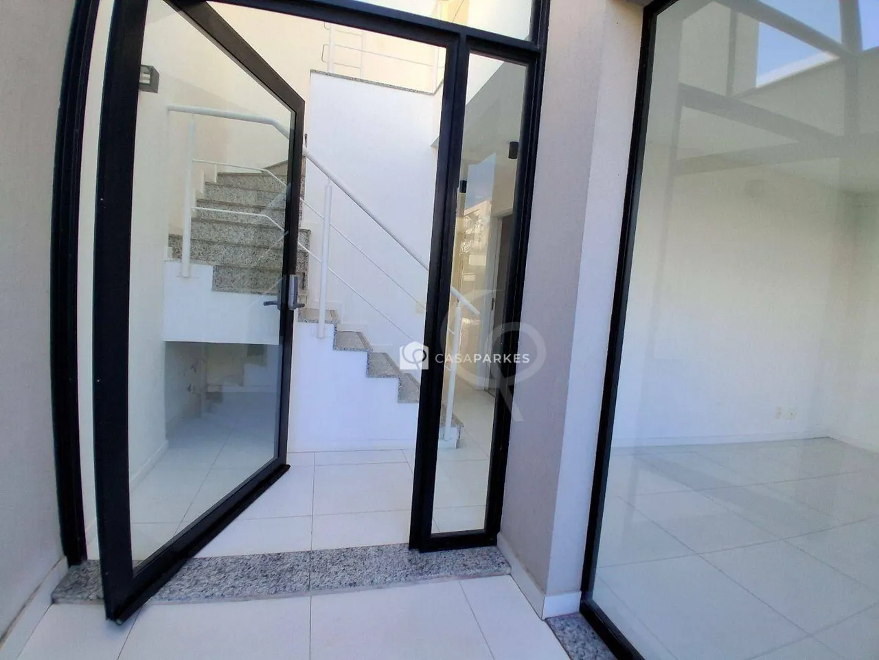 Будинок на 3 спальні, 140 м² і закрита кухня — photo 17