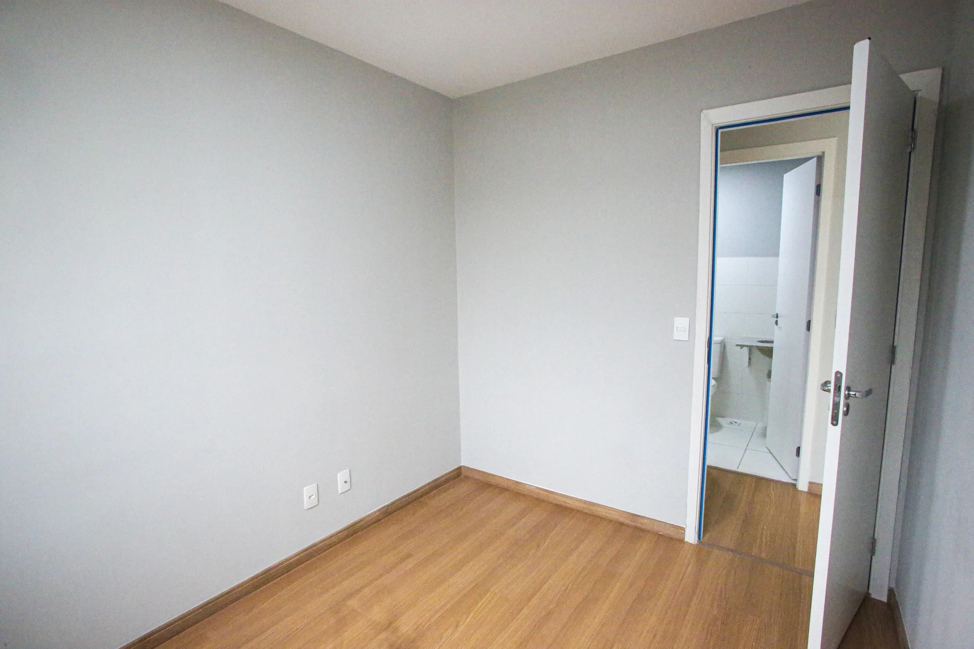 Apartamento de 2 quartos em condomínio com academia — photo 22