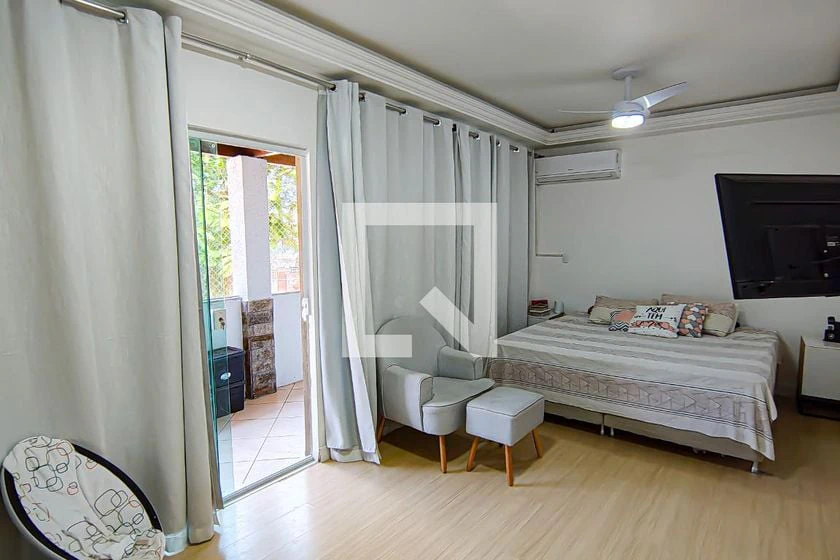 3-bedroom house with a walk-in closet in Rio de Janeiro — photo 11