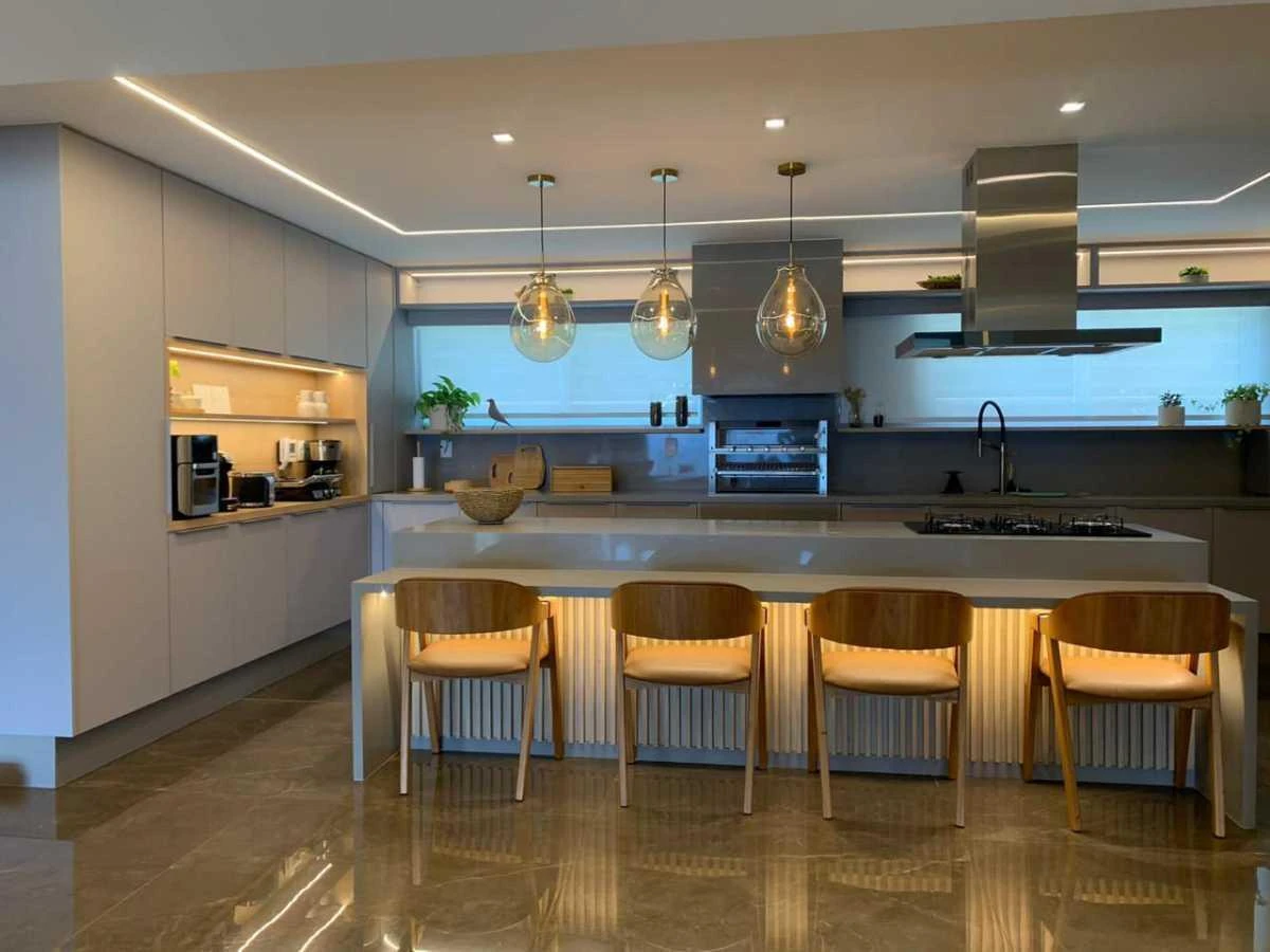 Дом в аренду с балконом и кухней открытой планировки — photo 7