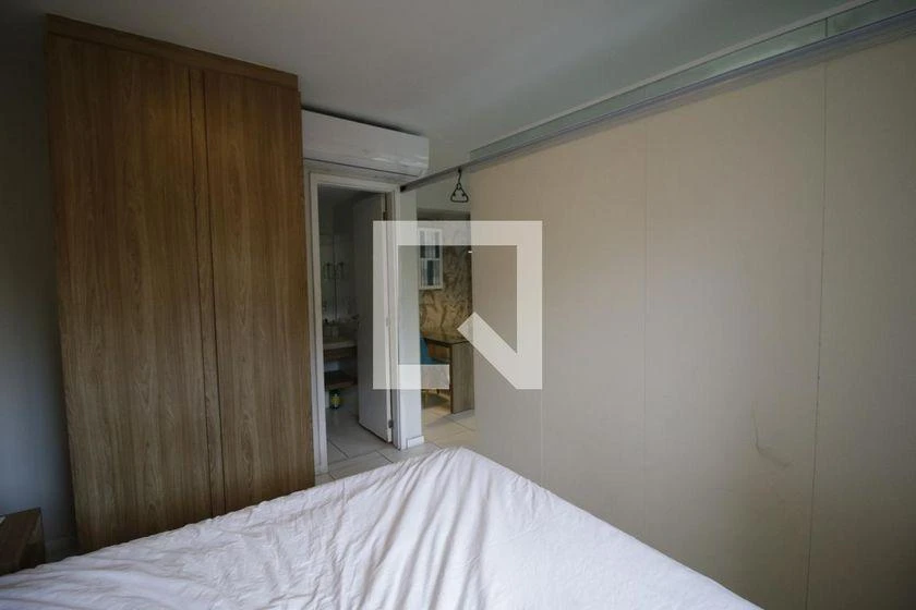 Furnished 2-bedroom apartment with 67 m² — photo 27