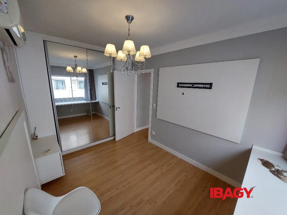 62 m² apartment with 2 bedrooms and 1 parking space — photo 12