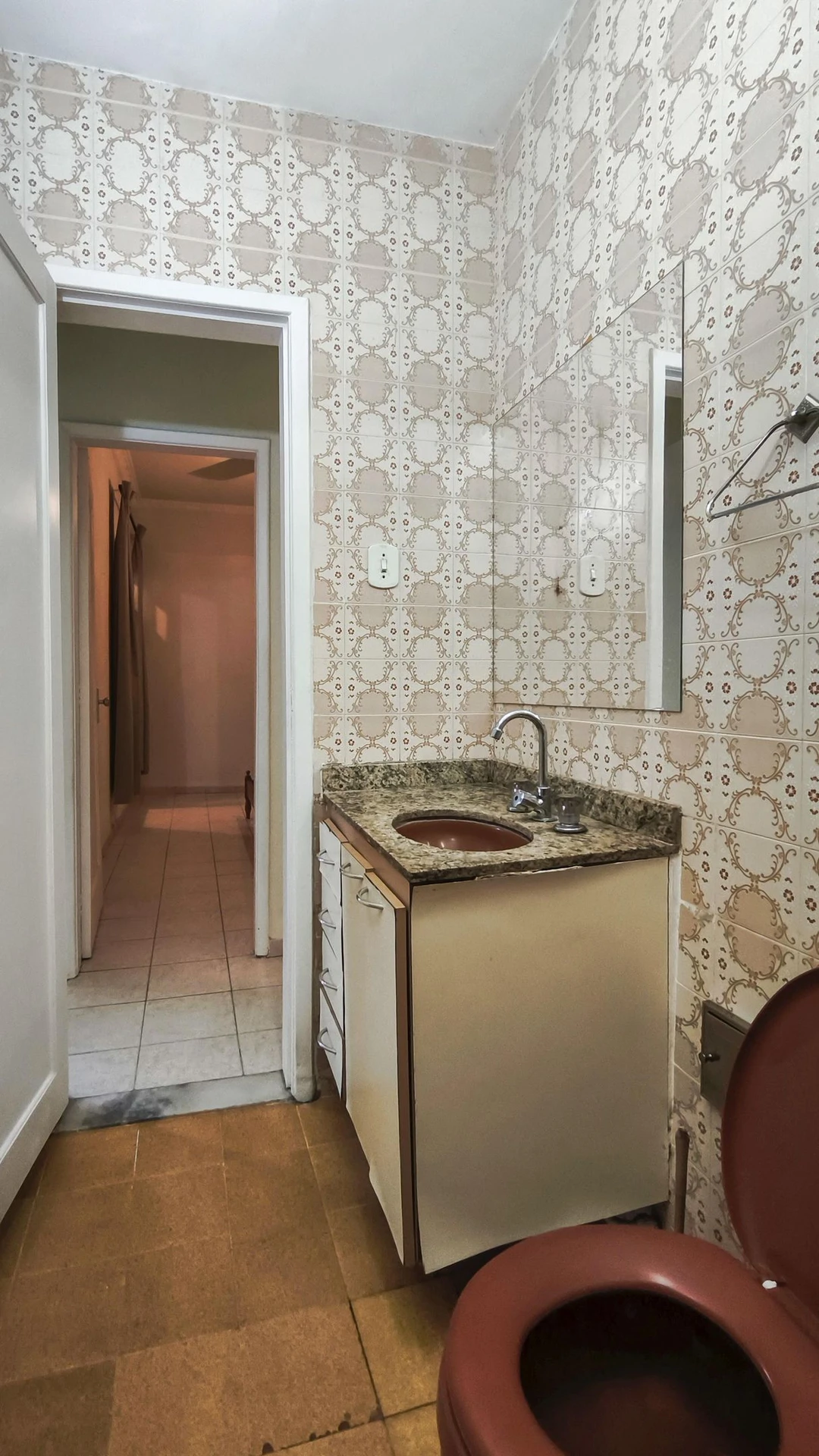 Apartamento de 3 quartos com cozinha separada e 2 banheiros — photo 30