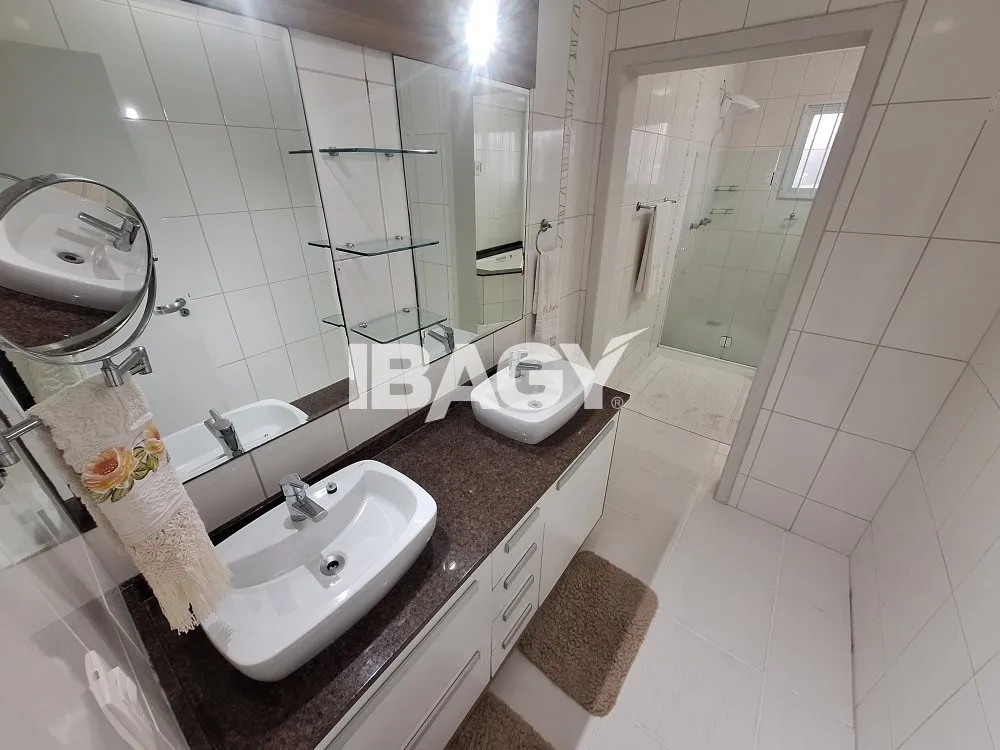 Apartamento amueblado de 1 dormitorio con 1 suite, 100 m² — photo 9