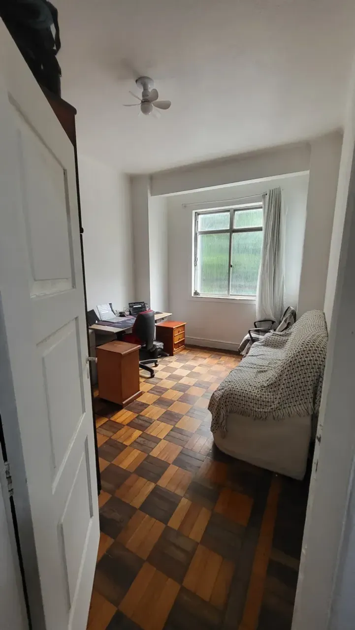 Furnished 2-bedroom apartment with a gas stove kitchen — photo 2