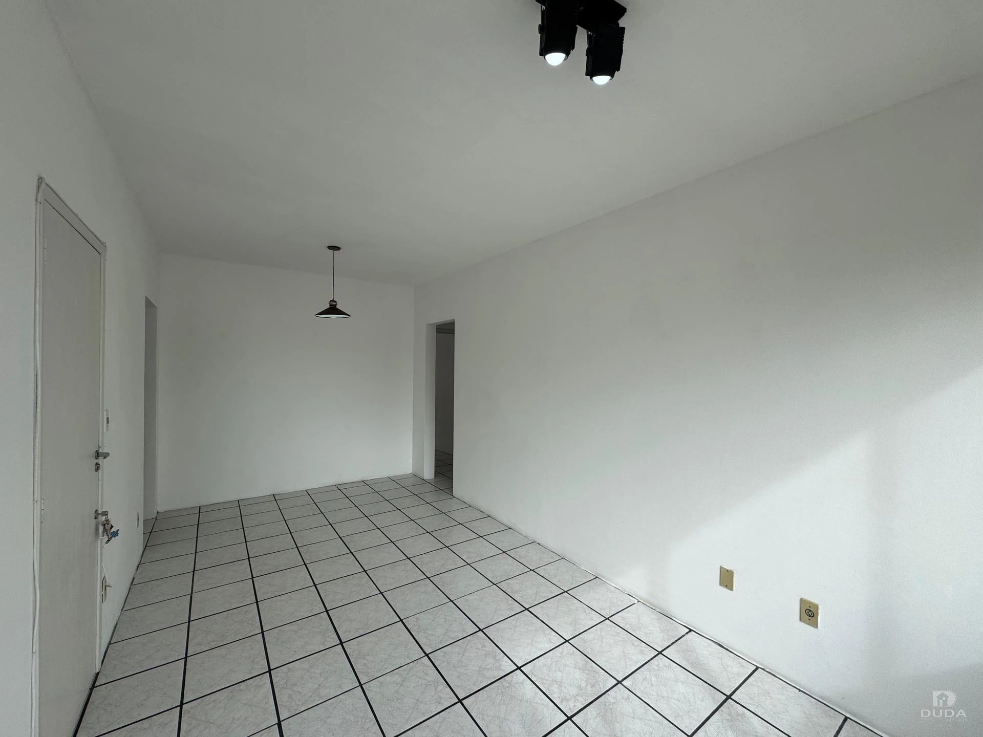3-bedroom apartment, 1 with its own bathroom, 72 m² — photo 10
