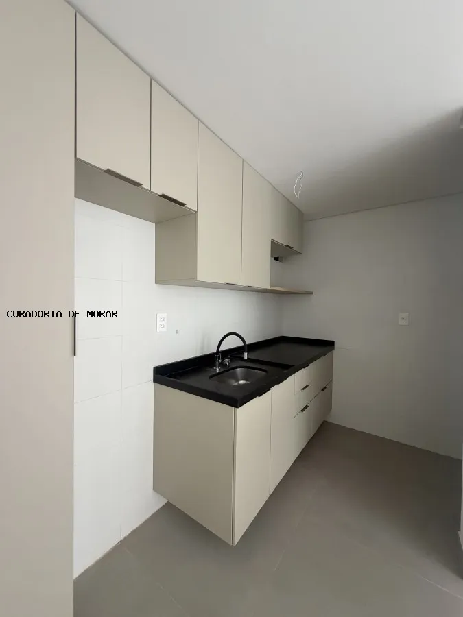 Apartamento de 37 m² com cozinha americana e suíte