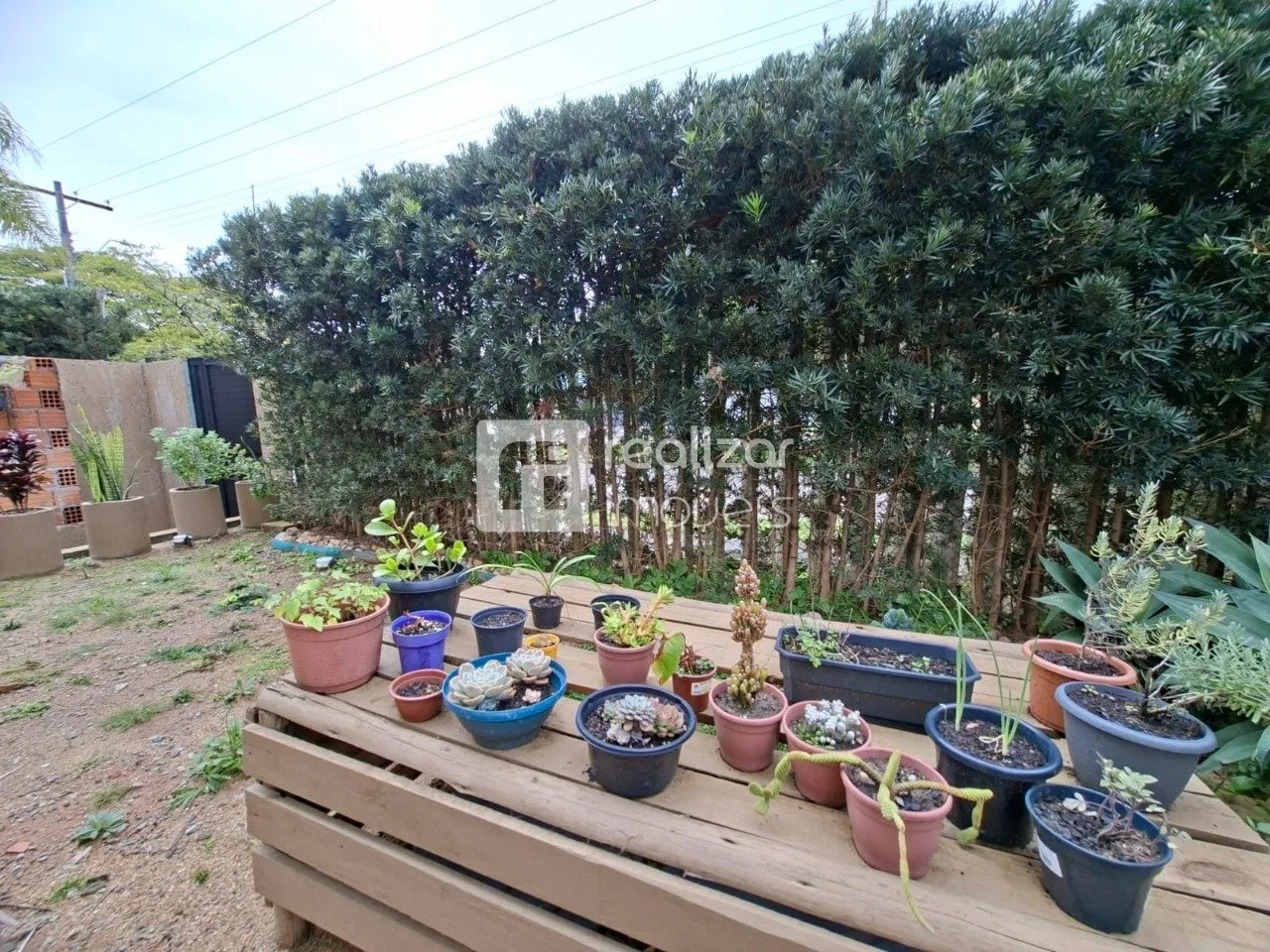 Furnished 30 m² studio with private garden — photo 13