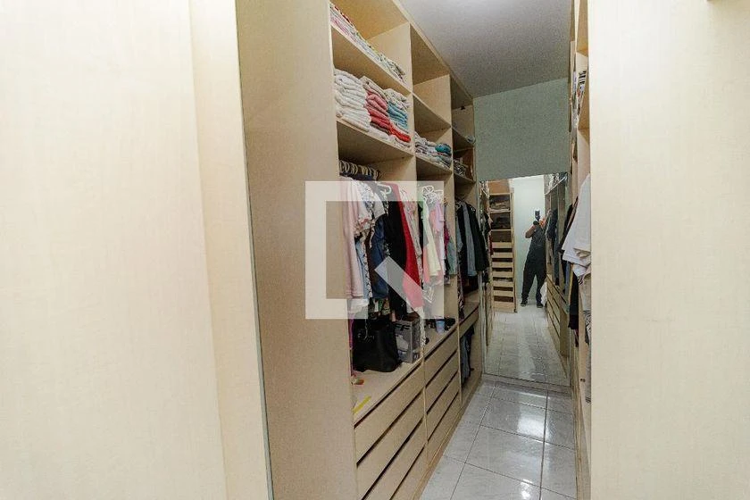 Casa mobiliada, 406 m², com banheira — photo 31