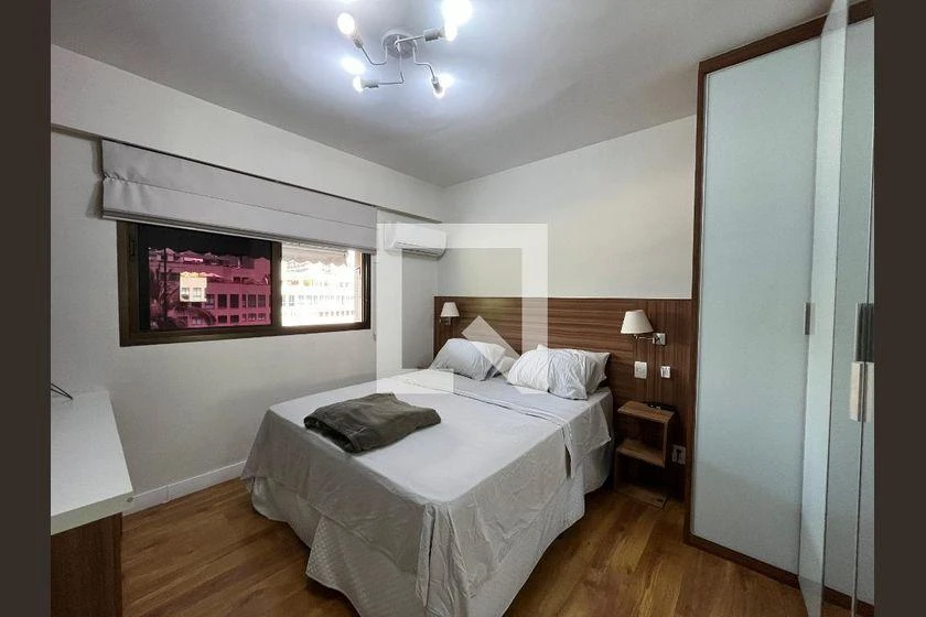 2-bedroom apartment in a building with a gym — photo 3