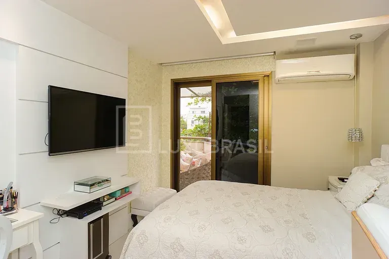 Apartamento amueblado de 360 m² con 4 suites y 6 baños — photo 17