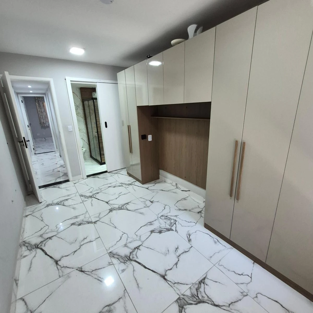 2-bedroom apartment with en-suite and 62 m² — photo 2